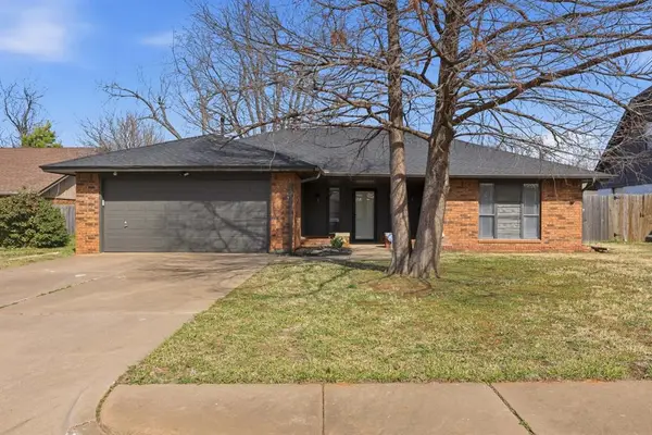 2117 Summer Oak Drive, Edmond, OK 73013