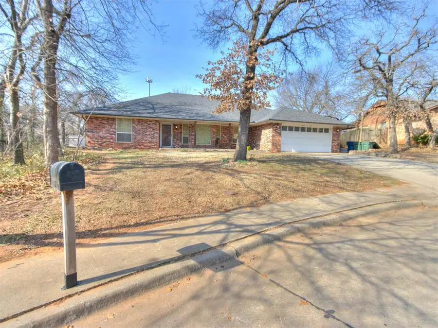 1301 Mary Lee Lane, Edmond, OK 73034 - #2