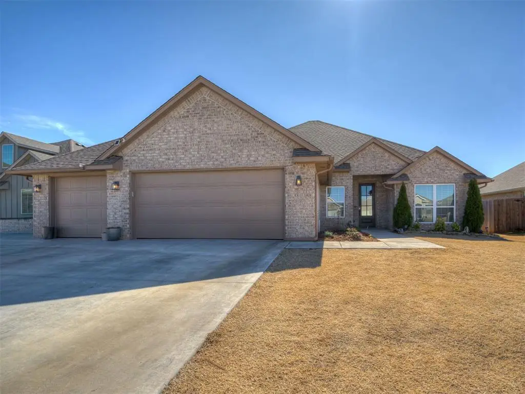 2608 Summit Crossing Parkway, Norman, OK 73071 - #1