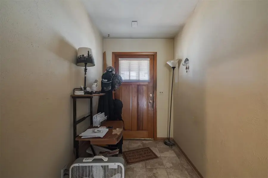 1820 Sandra Drive, Midwest City, OK 73110 - #2