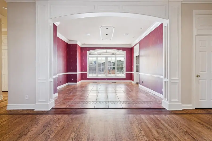 1808 Huntington Avenue, Nichols Hills, OK 73116 - #2