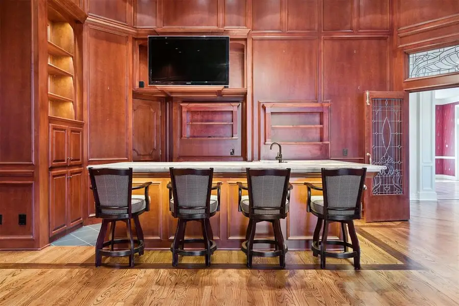 1808 Huntington Avenue, Nichols Hills, OK 73116 - #3