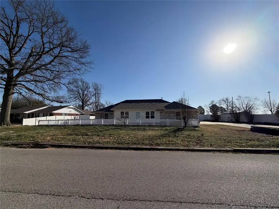 2210 Phelps Drive, Seminole, OK 74868 - #2