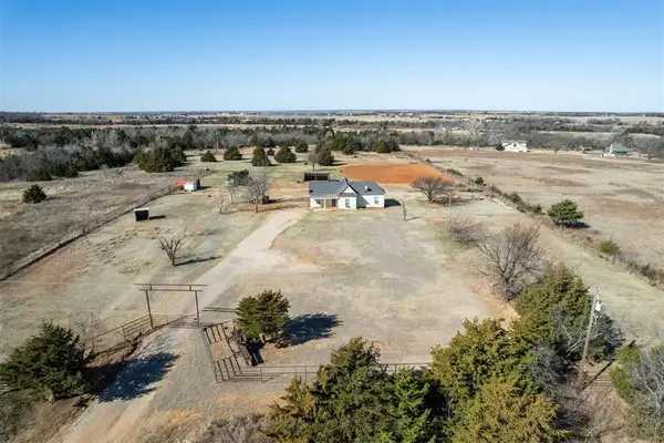 3375 N Westminster Road, Guthrie, OK 73044