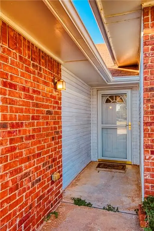 2936 Laurel Circle, Altus, OK 73521 - #2