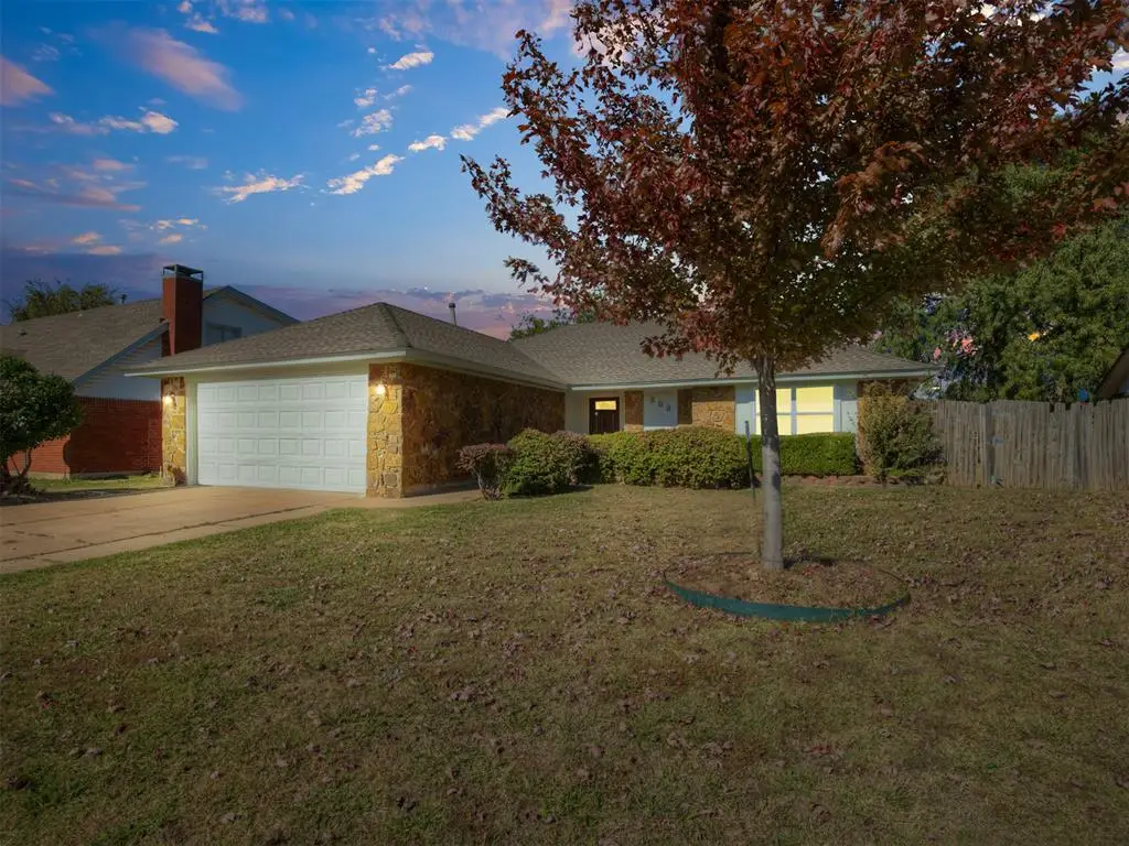 809 SW 27th Street, Moore, OK 73160 - #1