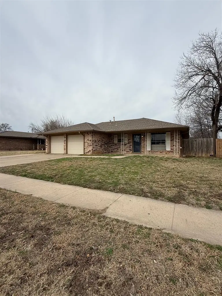 6415 NW Arrowhead Drive, Lawton, OK 73505 - #3