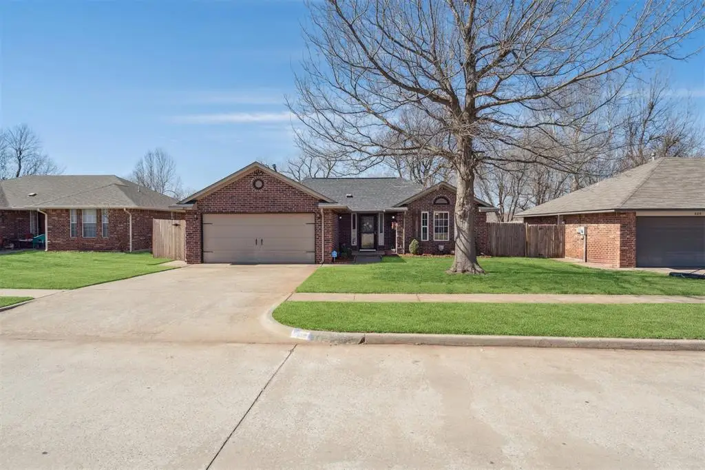 611 S Forest Drive, Mustang, OK 73064 - #1