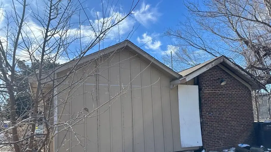 3831 NW 10th Street, Oklahoma City, OK 73107 - #3