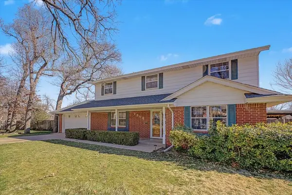 2908 N Moulton Drive, Oklahoma City, OK 73127