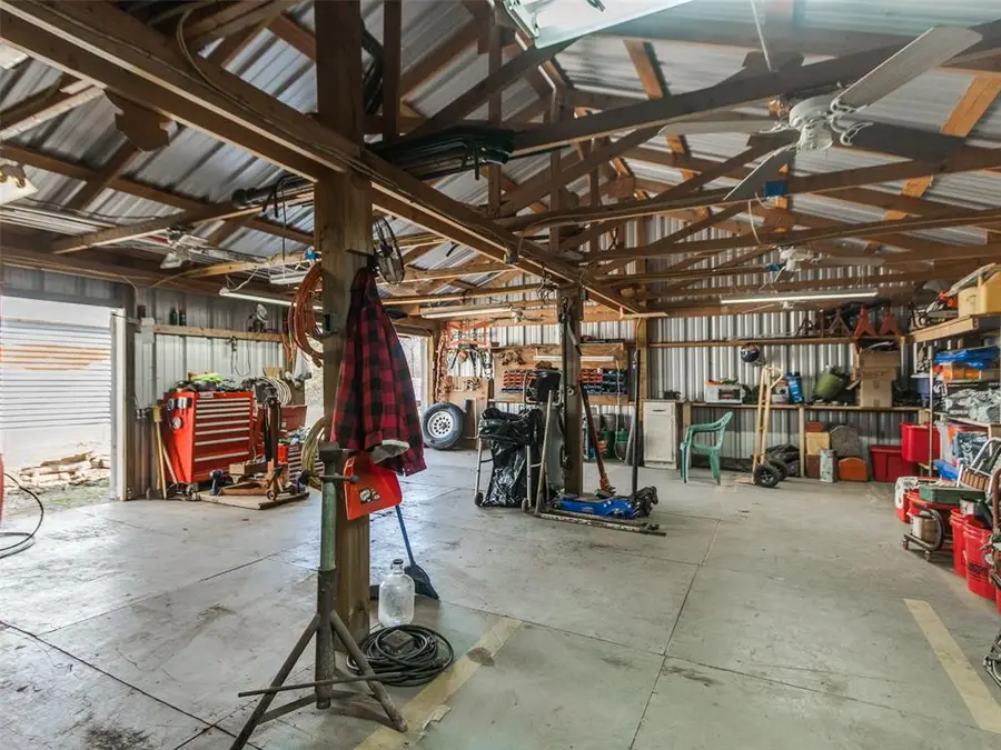 331807 E Parkwood Drive, Wellston, OK 74881 - #2