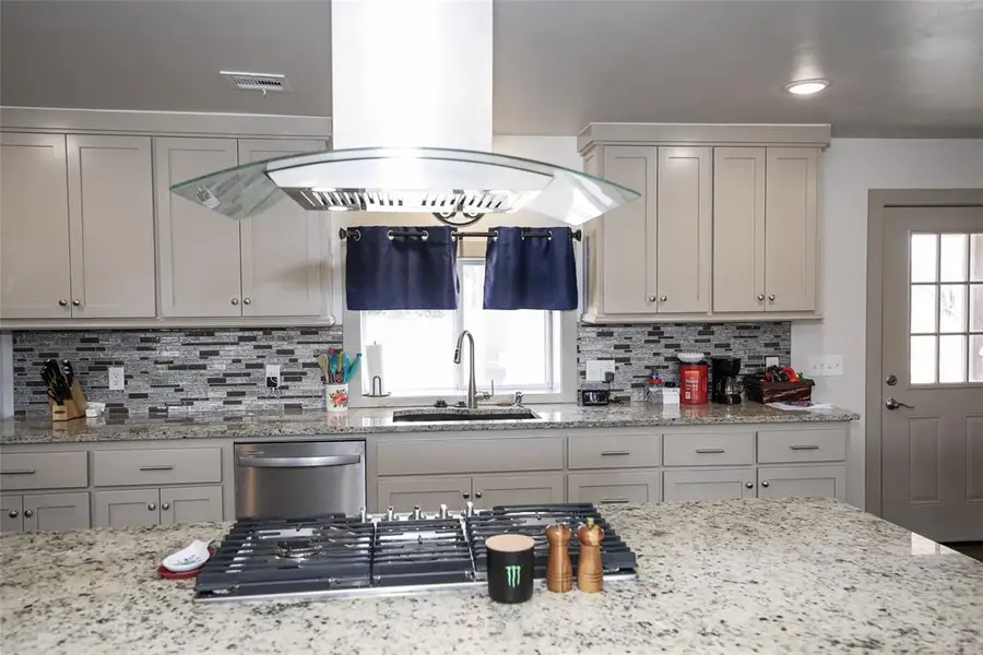 13310 Fishmarket Road, McLoud, OK 74851 - #2