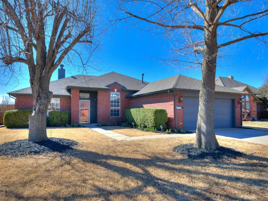 9900 SW 14th Street, Yukon, OK 73099 - #2