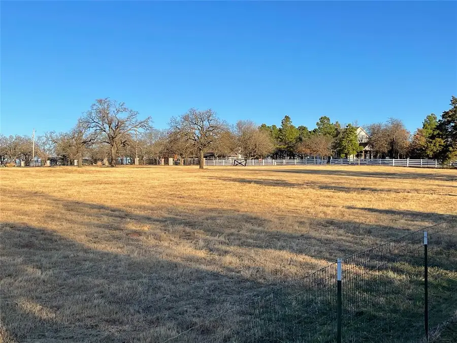 Sandy Lane, Edmond, OK 73034 - #2