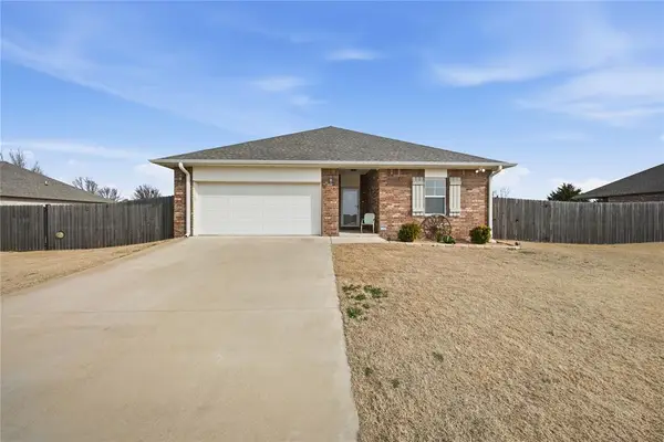 8010 Cottonwood Avenue, Edmond, OK 73034