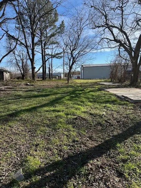 217 E 2nd Penn West, Holdenville, OK 74848