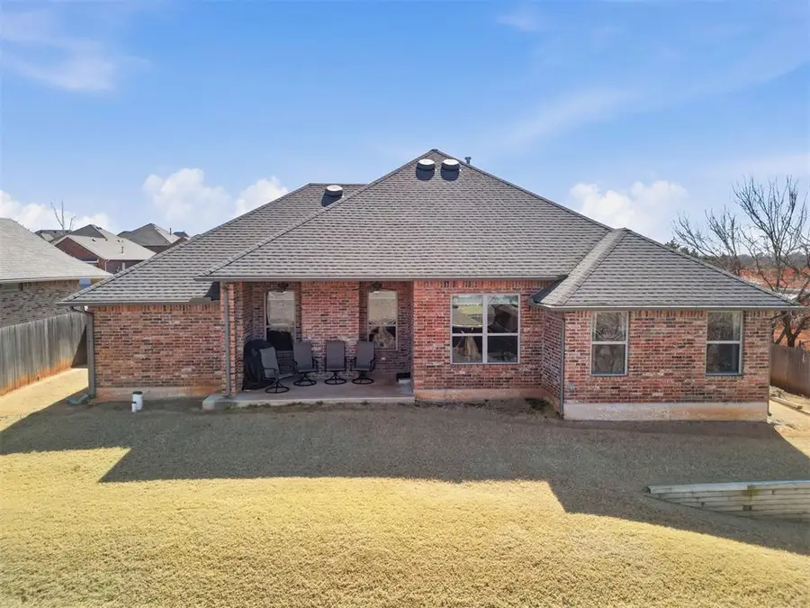 909 NW 190th Street, Edmond, OK 73012 - #2