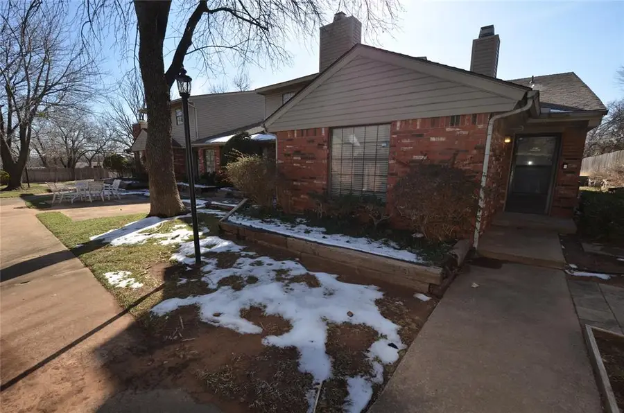 1813 Deermont, Edmond, OK 73034 - #2