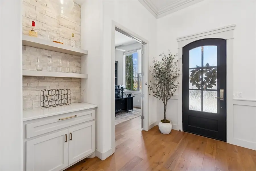 5100 Isle Bridge Court, Edmond, OK 73034 - #2