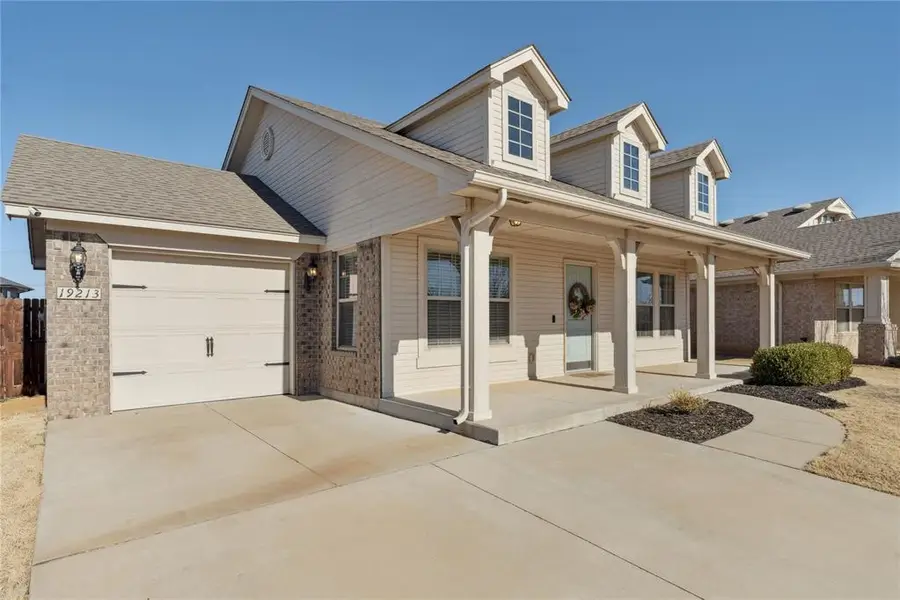 19213 Bajo Drive, Edmond, OK 73012 - #3
