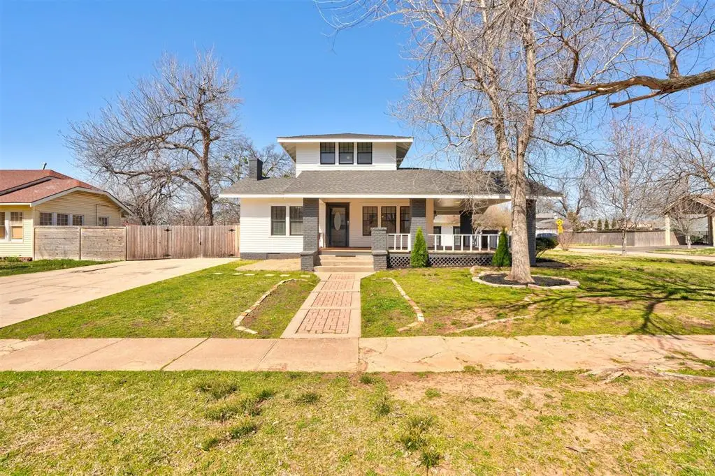 329 E 5th Street, Edmond, OK 73034 - #1
