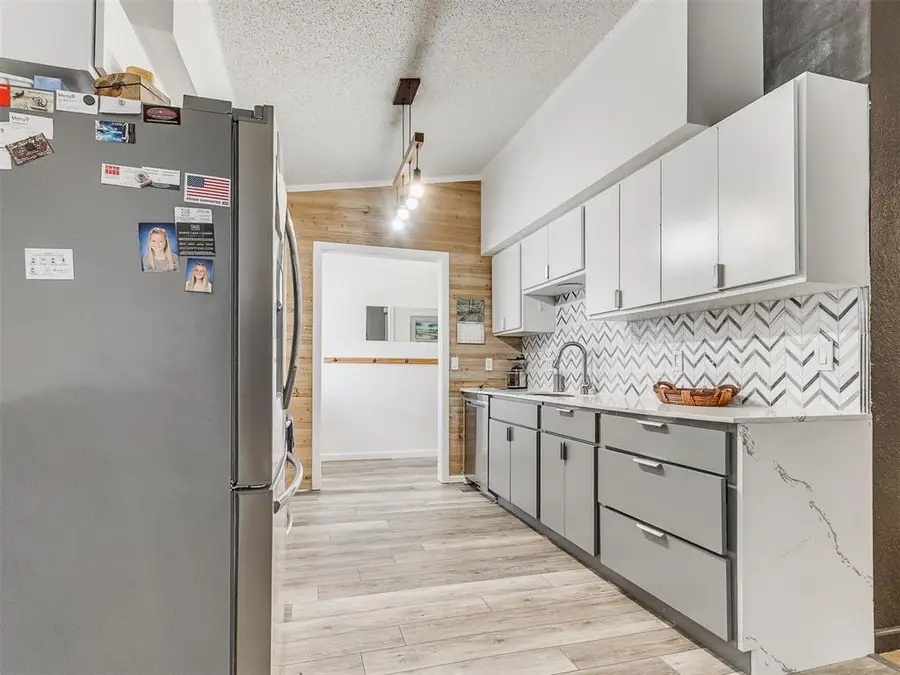 713 Lapwing Road, Edmond, OK 73003 - #2