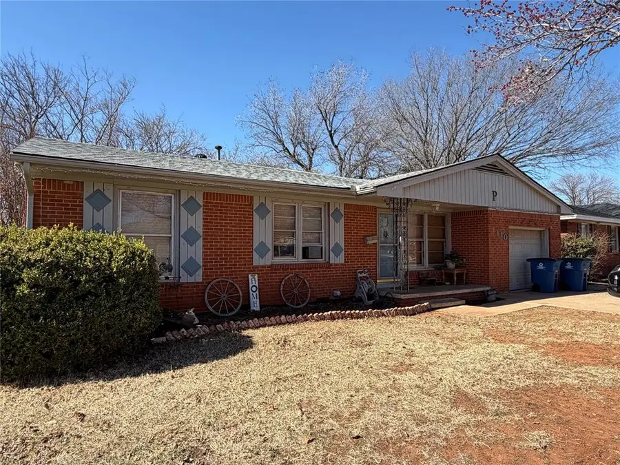 1110 N Grant Street, Cordell, OK 73632 - #2