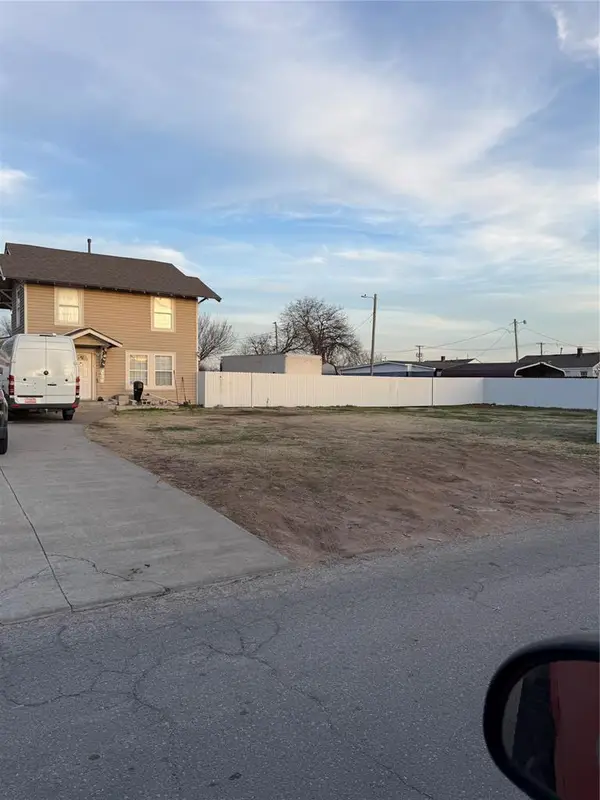 1136 N Independence Avenue, Oklahoma City, OK 73107