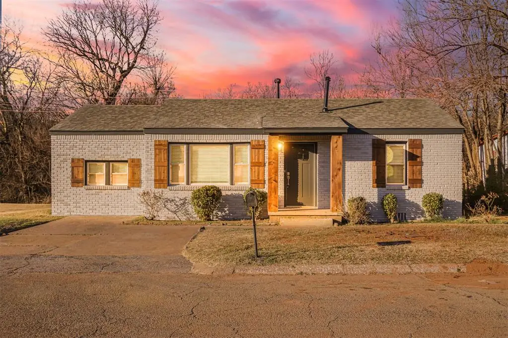 1012 Elmwood Drive, Guthrie, OK 73044 - #1