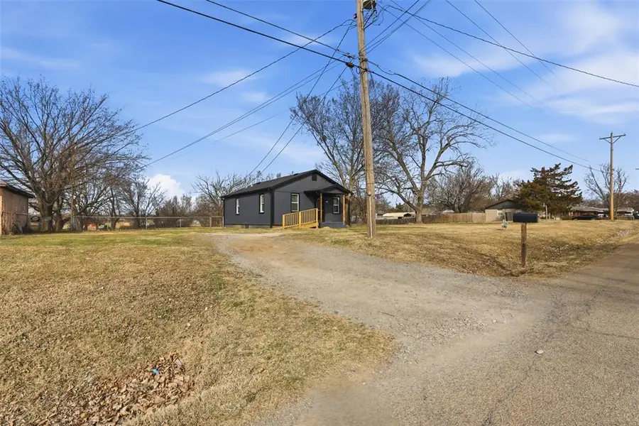 404 S 3rd Avenue, Stroud, OK 74079 - #2