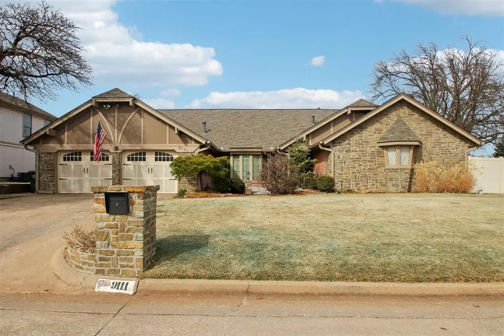 9111 Oak Hollow Drive, Midwest City, OK 73110 - #1