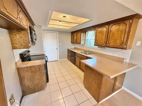 3204 Partridge Place, Altus, OK 73521