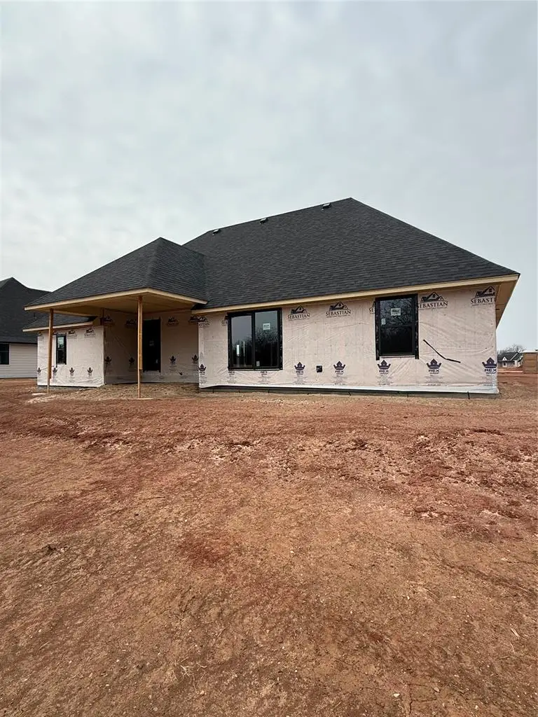 10761 Sebastian Street, Shawnee, OK 74804 - #2