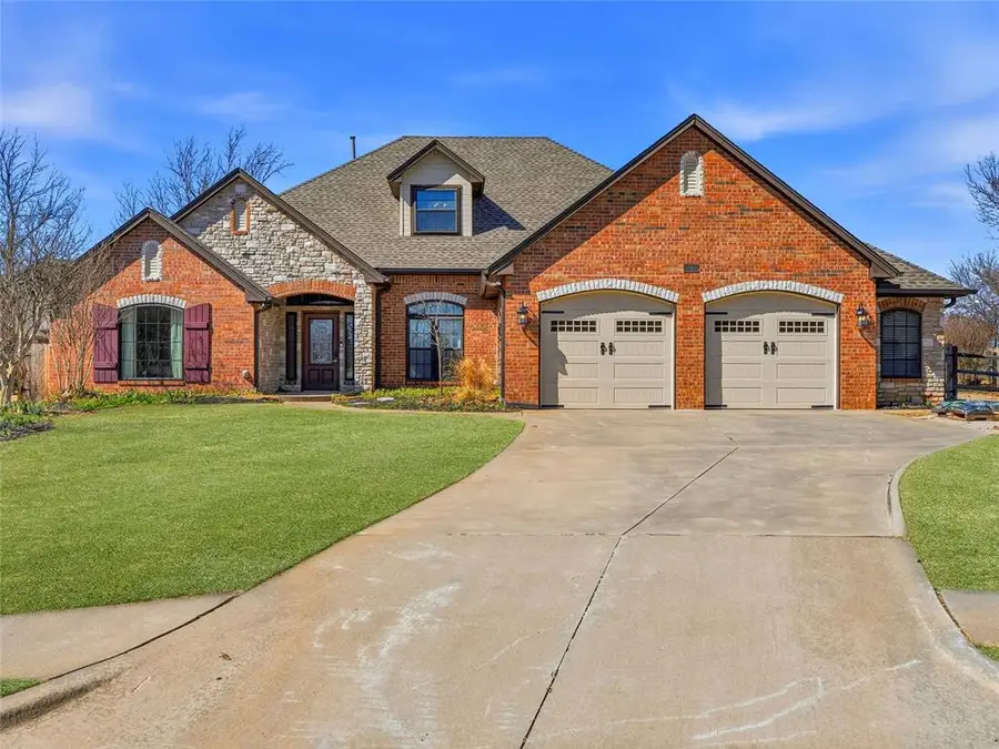 3913 Shortgrass Circle, Edmond, OK 73003 - #2