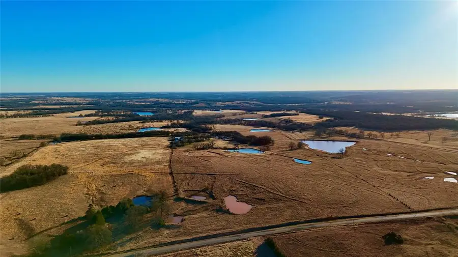 6 Wilshire Drive, McLoud, OK 74851 - #3