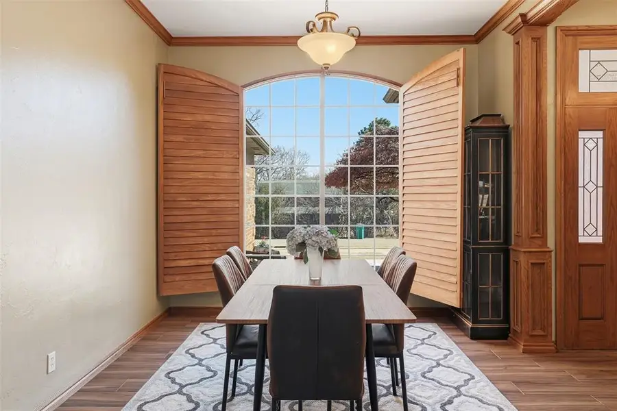 9817 Horseshoe Road, Oklahoma City, OK 73162 - #3