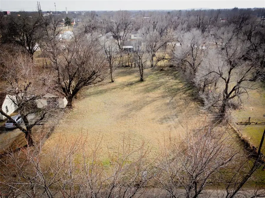 4012 Thomas Drive, Del City, OK 73115 - #2