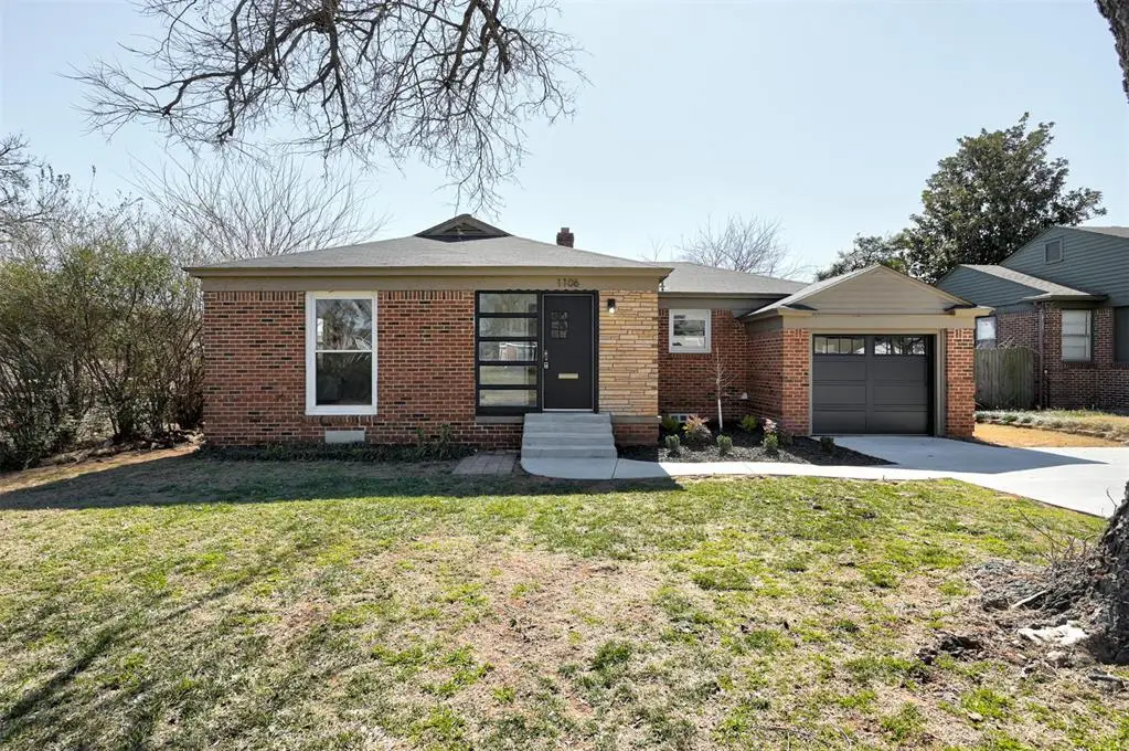 1106 Fenwick Place, Nichols Hills, OK 73116 - #1