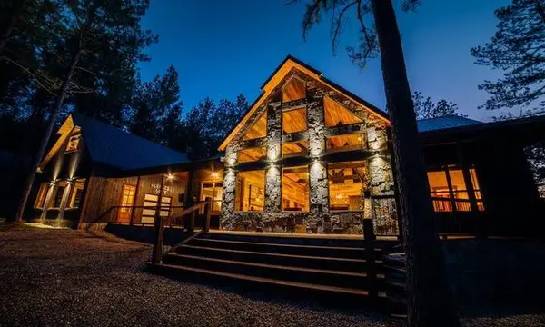 210 Green Apple Trail, Broken Bow, OK 74728