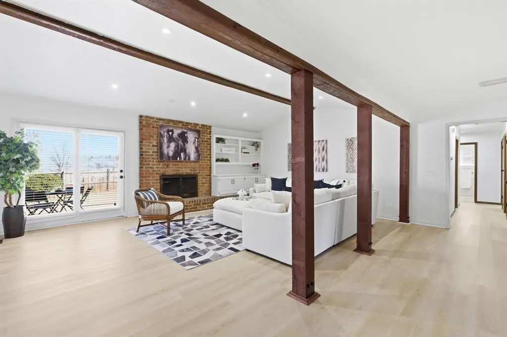 900 Woodbury Drive, Edmond, OK 73034 - #1