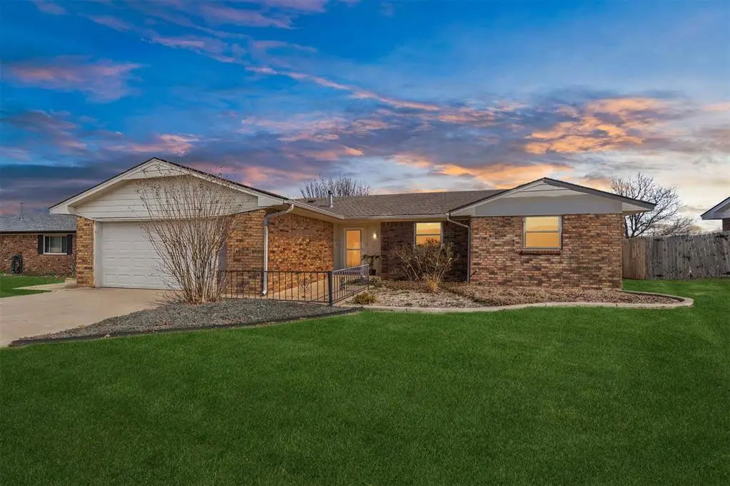 2725 S David Drive, El Reno, OK 73036 - #1