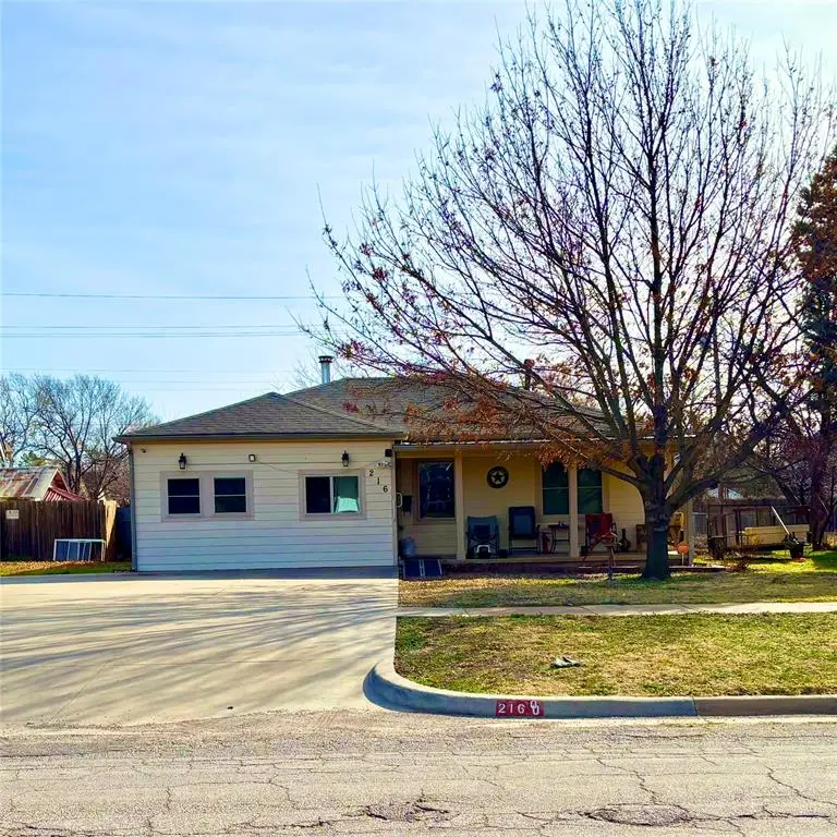 216 N Hitchcock Street, Hobart, OK 73651 - #1