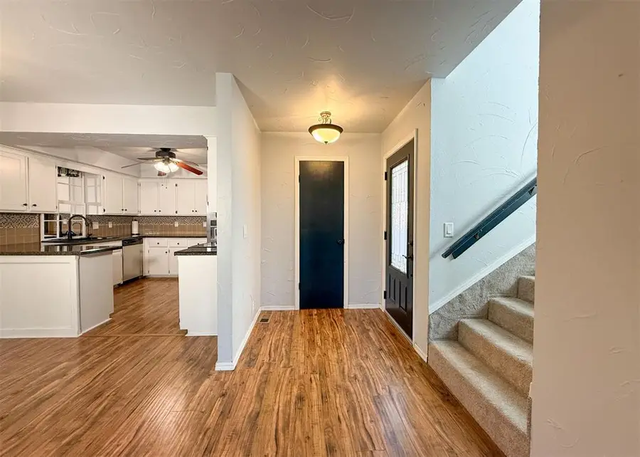 4715 Hemlock Lane, Oklahoma City, OK 73162 - #3