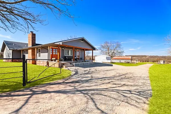 337616 E 1010, Meeker, OK 74855