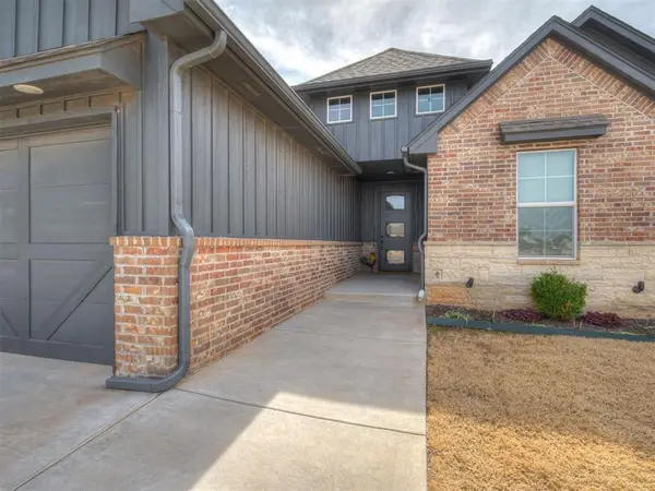5721 Goldstone Court, Mustang, OK 73064