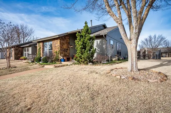 10201 Shadowview Drive, Oklahoma City, OK 73159