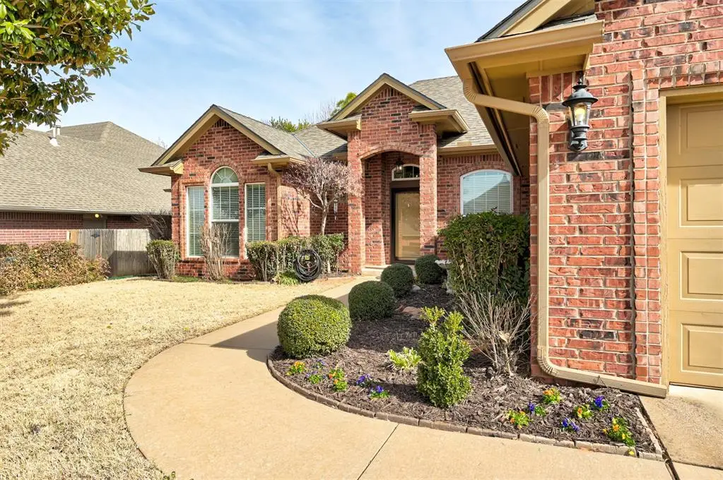 2809 Sterling Drive, Edmond, OK 73012 - #1
