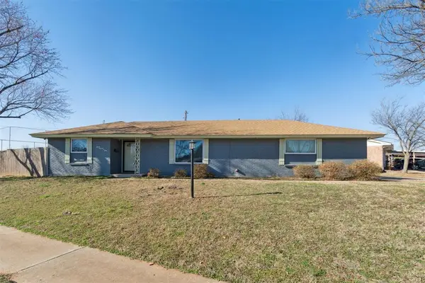 3701 Leonhardt Drive, Del City, OK 73115