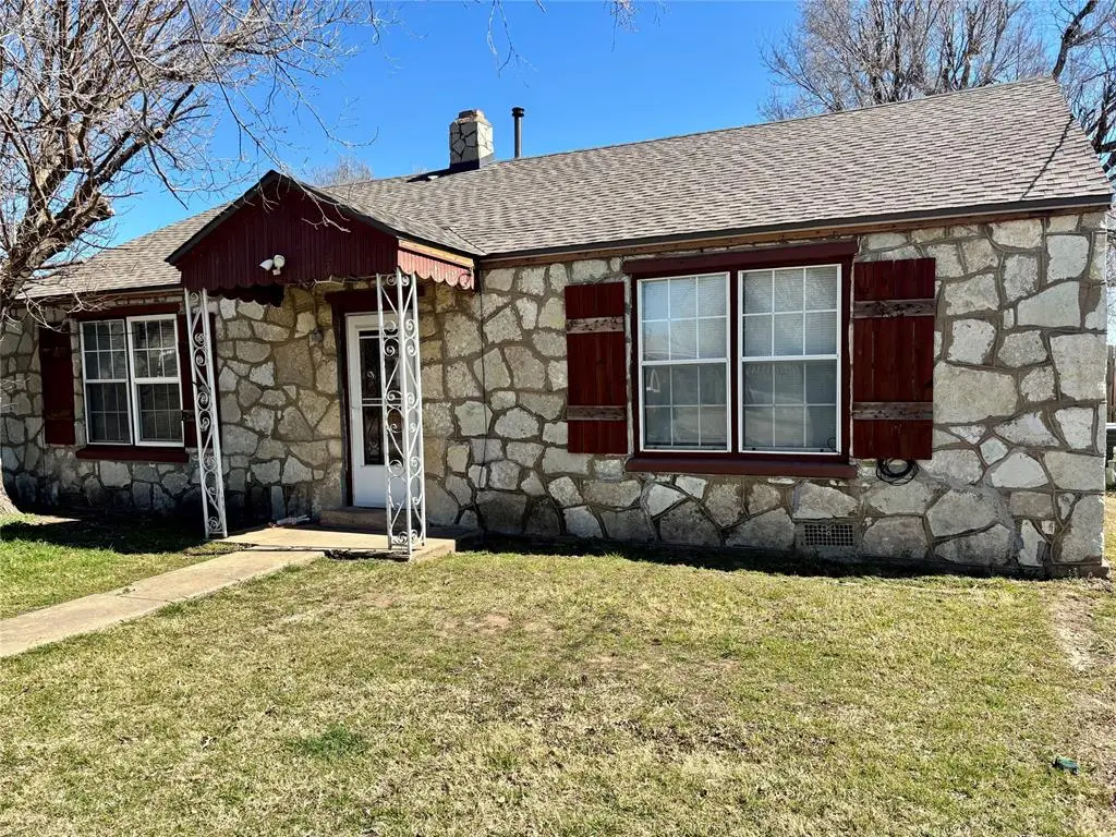 202 N Elm Avenue, Union City, OK 73090 - #1