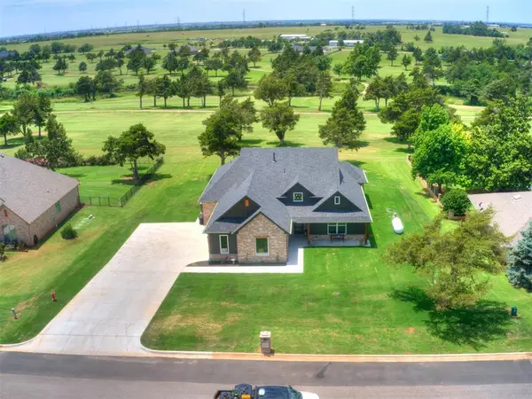 1701 Cedar Valley Manor, Guthrie, OK 73044